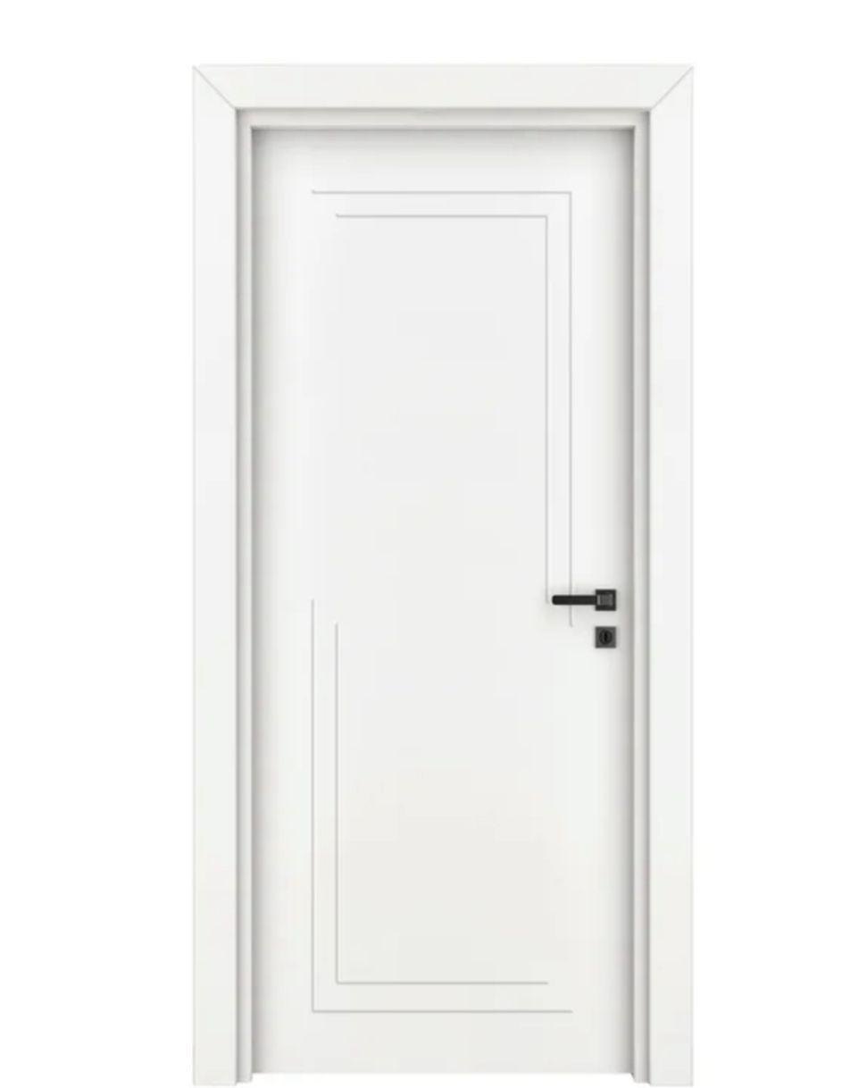 Ușa de interior D1 White: albă, cu linii decorative, mâner negru